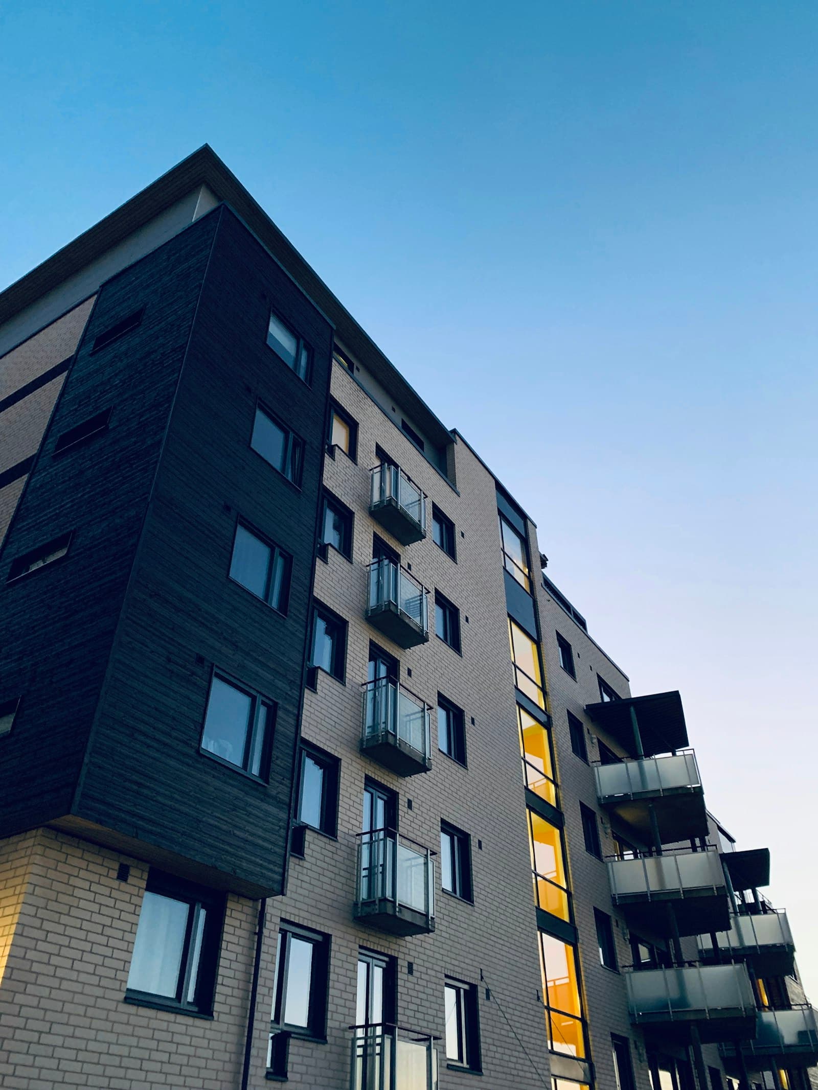 Façade d’immeuble d’habitation géré en copropriété